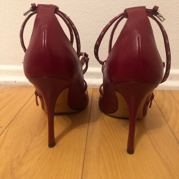 VALENTINO Love Latch Leather Pumps - Picture 6 of 8